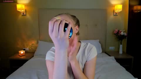 Stacy Mon Tue Wed Thu Fri Sun GMT GMT 3 1000am - 0400pm  online show from November 16, 2025, 9:04 am