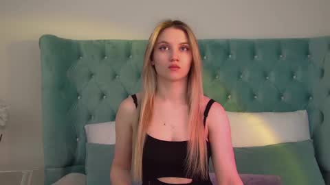 StacyEvances online show from February 2, 2026, 7:01 pm