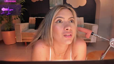 Im Stacy online show from January 16, 2025, 4:07 pm