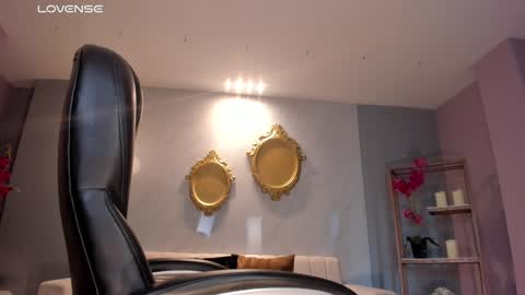 Im Stacy online show from February 3, 2025, 12:57 pm