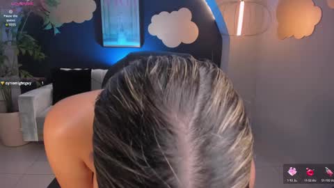Im Stacy online show from February 26, 2025, 12:58 pm