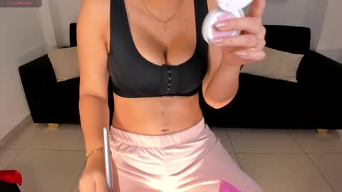 Im Stacy online show from March 2, 2025, 10:03 am