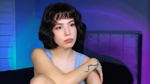 Snapshot of stacygonzales_ chatting on November 16, 2025, 9:48 am Bye bye dear See you on December 3st online show from November 16, 2025, 9:48 am