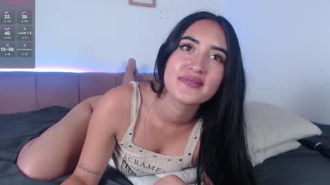Stacy online show from December 20, 2024, 3:53 pm