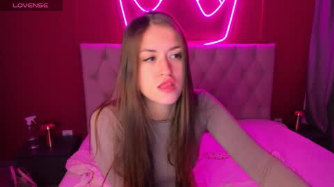 Stacy online show from October 10, 2025, 1:26 am