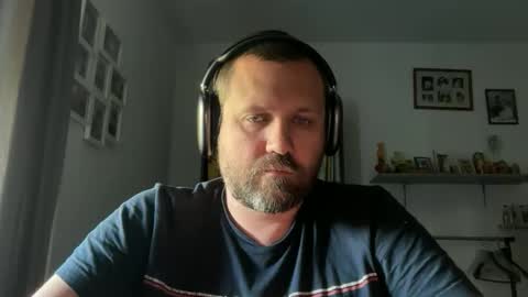 Peter online show from April 27, 2026, 5:00 pm