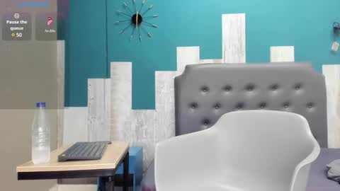 Stanly online show from February 14, 2025, 11:42 am