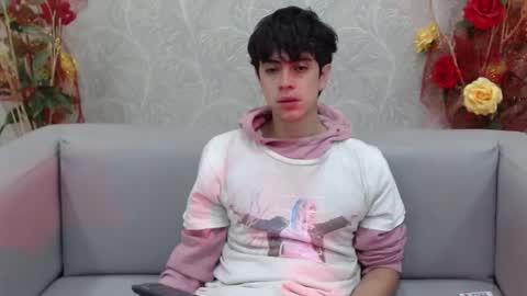 star_boyx online show from September 9, 2025, 2:27 pm
