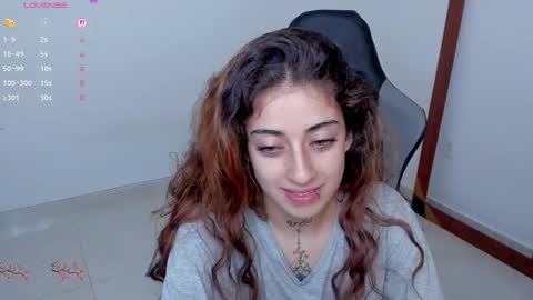 star_shooting online show from December 18, 2025, 9:10 pm