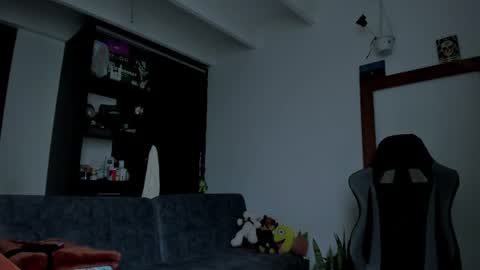 Snapshot of star_shooting chatting on July 28, 2026, 5:23 pm star_shooting online show from July 28, 2026, 5:23 pm