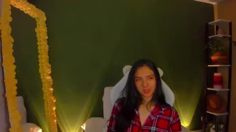 Snapshot of star_sub1 chatting on February 8, 2026, 11:19 pm star_sub1 online show from February 8, 2026, 11:19 pm