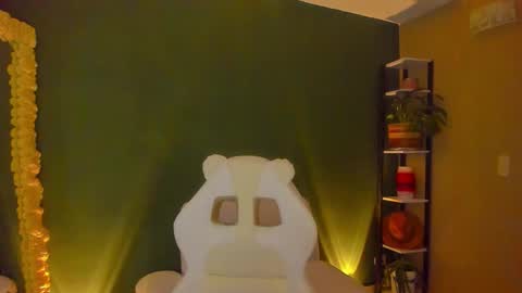 Snapshot of star_sub1 chatting on March 1, 2026, 11:51 pm star_sub1 online show from March 1, 2026, 11:51 pm