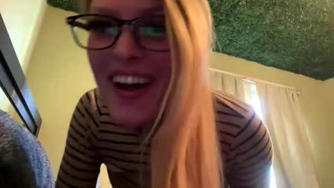 stardiamond6 online show from January 11, 2026, 10:04 pm