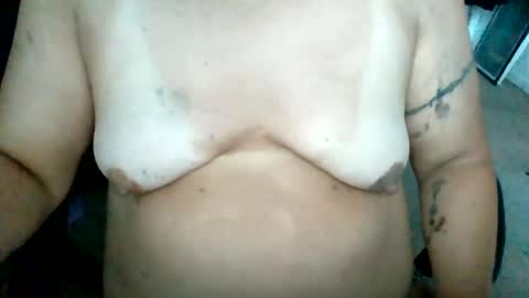 Snapshot of starella___saxxxton chatting on July 3, 2026, 11:27 am starella___saxxxton online show from July 3, 2026, 11:27 am