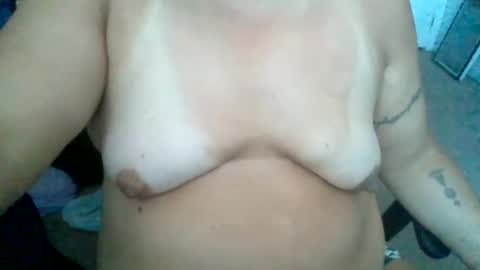 Snapshot of starella___saxxxton chatting on July 12, 2026, 3:36 pm starella___saxxxton online show from July 12, 2026, 3:36 pm