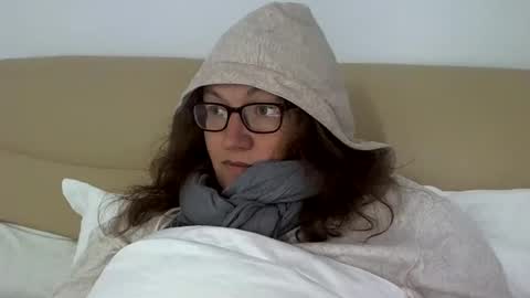 starlagurl online show from January 18, 2025, 11:00 am