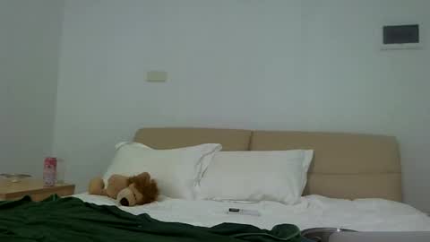 starlagurl online show from January 25, 2025, 1:19 pm