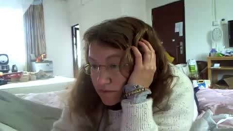 starlagurl online show from February 25, 2025, 1:41 am