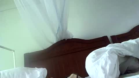 starlagurl online show from March 7, 2025, 1:31 am