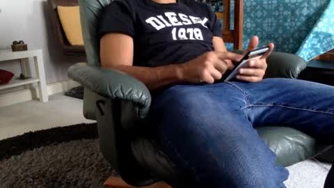 Snapshot of starpizzle chatting on October 4, 2025, 10:57 am Starpizzle online show from October 4, 2025, 10:57 am