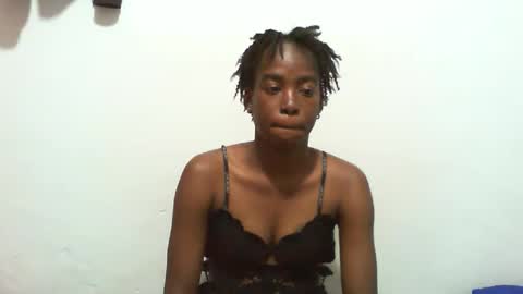 Snapshot of starry_sweetie chatting on September 24, 2025, 2:09 pm sweetgirl online show from September 24, 2025, 2:09 pm