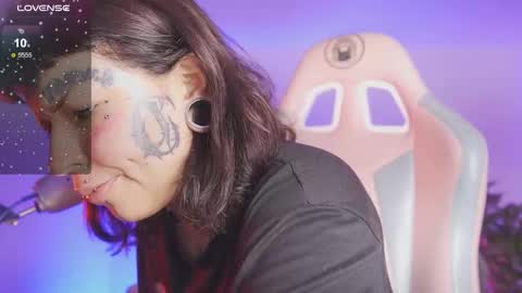 Snapshot of starwitch_ chatting on September 24, 2025, 12:30 pm Yoko online show from September 24, 2025, 12:30 pm