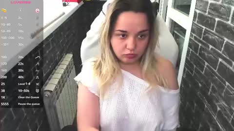 Snapshot of stasya_sunshine chatting on June 11, 2026, 4:10 am stasya_sunshine online show from June 11, 2026, 4:10 am