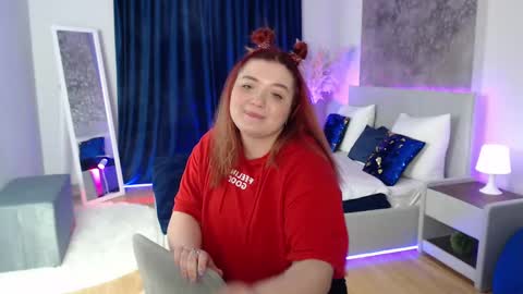 stasynickols online show from February 4, 2025, 9:31 pm
