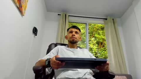 Steban online show from June 7, 2026, 11:47 am