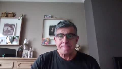 Snapshot of stedom chatting on December 2, 2024, 12:18 pm stepdom online show from December 2, 2024, 12:18 pm