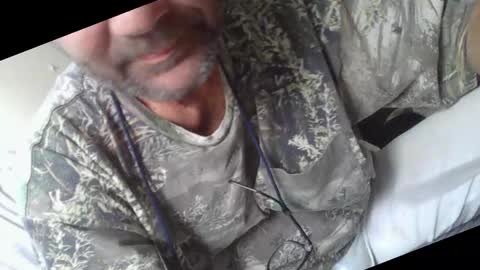 Snapshot of steelringshaft chatting on September 16, 2025, 12:39 pm Mikee online show from September 16, 2025, 12:39 pm