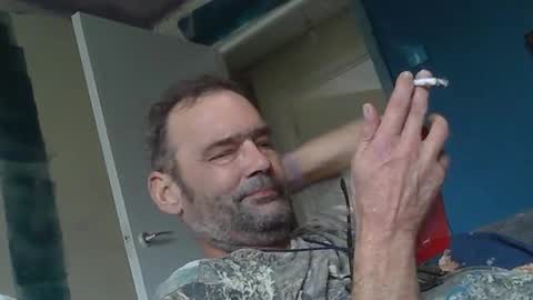 Snapshot of steelringshaft chatting on September 18, 2025, 11:45 am Mikee online show from September 18, 2025, 11:45 am