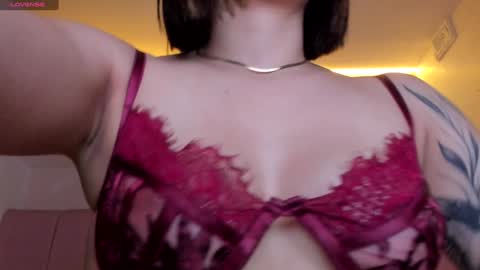 Snapshot of stefaagomez chatting on January 12, 2025, 12:01 pm Stefa Gomez  online show from January 12, 2025, 12:01 pm