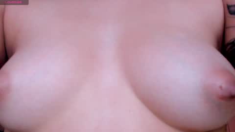 Snapshot of stefaagomez chatting on January 16, 2025, 5:55 pm Stefa Gomez  online show from January 16, 2025, 5:55 pm