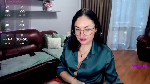 StefanaWinter online show from May 11, 2026, 9:26 am