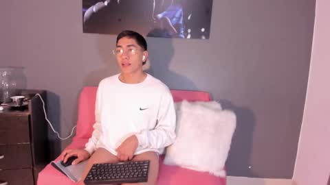 StefanFord online show from December 21, 2025, 12:18 am