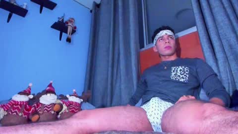 Snapshot of stefann_salvatore chatting on December 12, 2024, 4:26 am Stefann Salvatore online show from December 12, 2024, 4:26 am