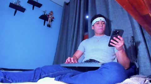 Snapshot of stefann_salvatore chatting on January 17, 2025, 3:55 am Stefann Salvatore online show from January 17, 2025, 3:55 am
