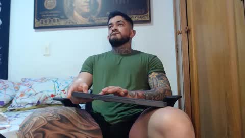 stefanodangelo01 online show from November 3, 2025, 6:14 am