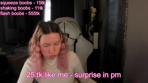 stefany_and_bettany online show from April 29, 2026, 2:54 pm