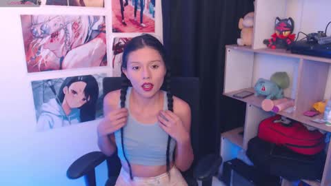 stefany lovers online show from February 18, 2025, 7:19 pm