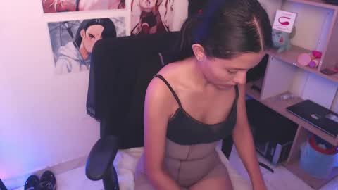 stefany lovers online show from March 9, 2025, 7:05 pm