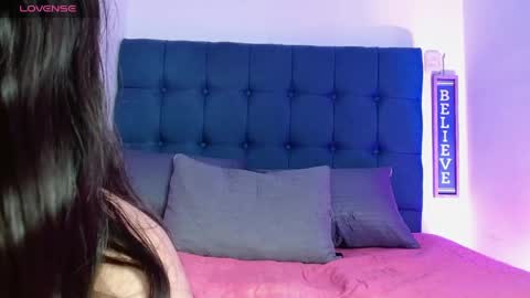 stefany_wish online show from April 30, 2026, 8:15 pm