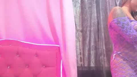 stefanyhorny69 online show from December 23, 2024, 1:56 pm