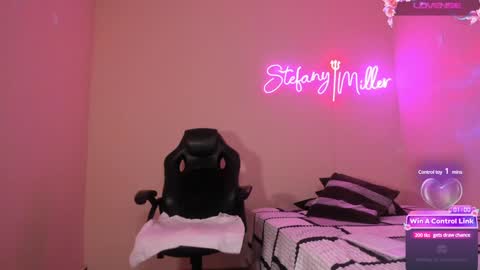 Snapshot of stefanyhotmilf chatting on January 9, 2025, 1:02 pm stefany online show from January 9, 2025, 1:02 pm