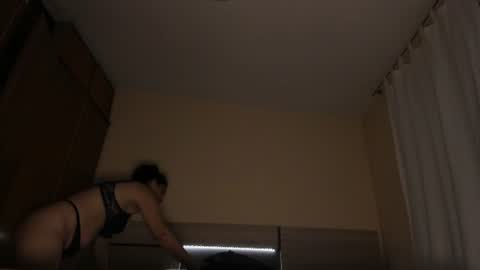 stefany online show from June 9, 2026, 6:03 am