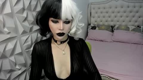Snapshot of stefanylangkat chatting on May 28, 2026, 8:11 am Jane online show from May 28, 2026, 8:11 am
