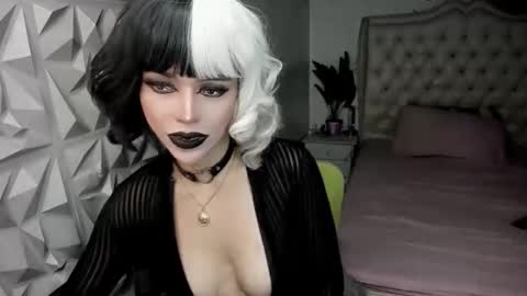 Snapshot of stefanylangkat chatting on June 4, 2026, 5:13 am Jane online show from June 4, 2026, 5:13 am