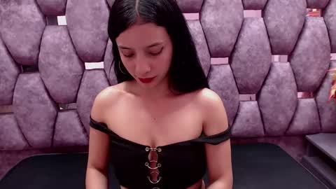 stefanysweett online show from January 7, 2025, 11:03 pm