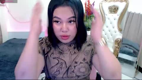 Snapshot of steff_girl chatting on October 15, 2025, 7:19 am steff online show from October 15, 2025, 7:19 am